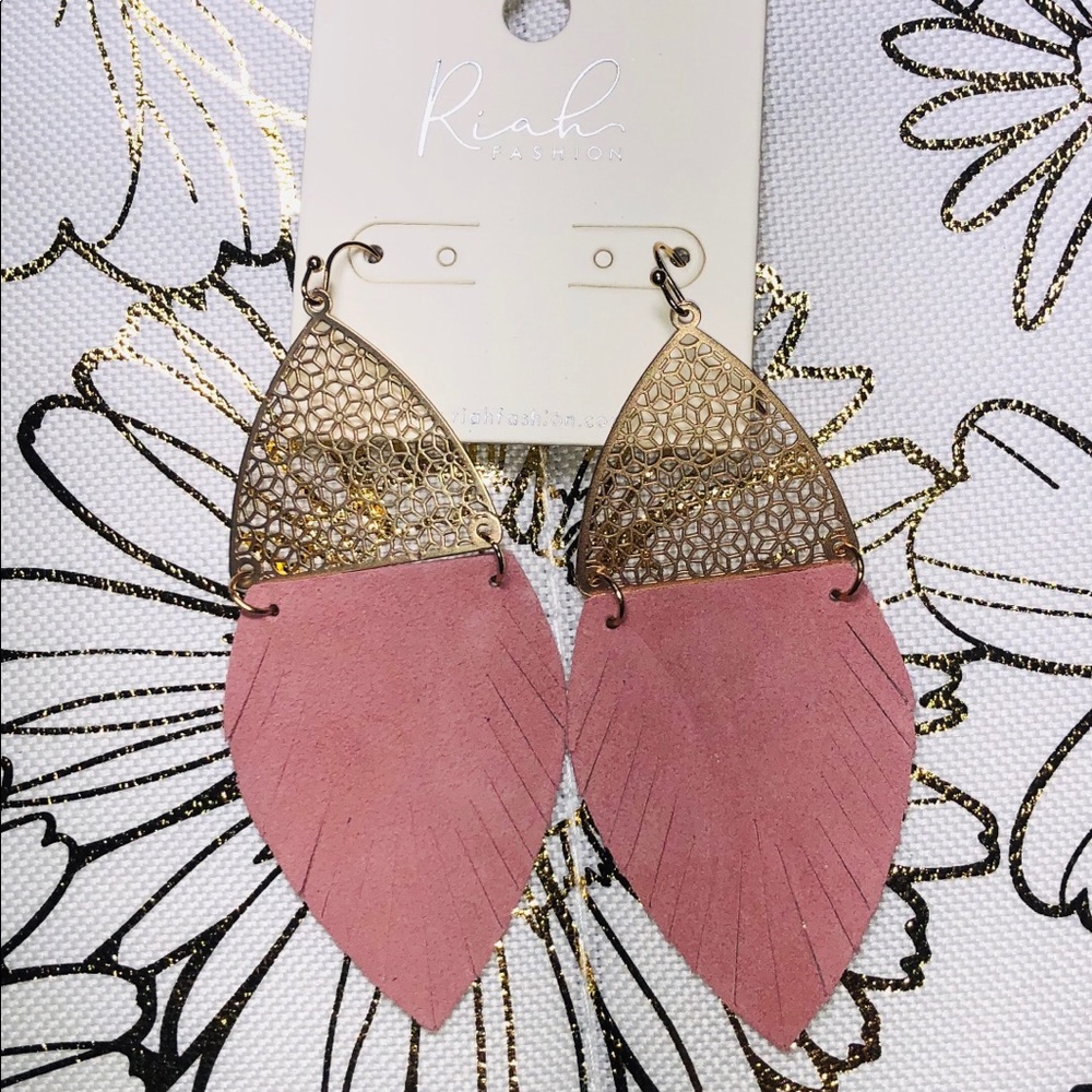 Riah Feathered Earrings